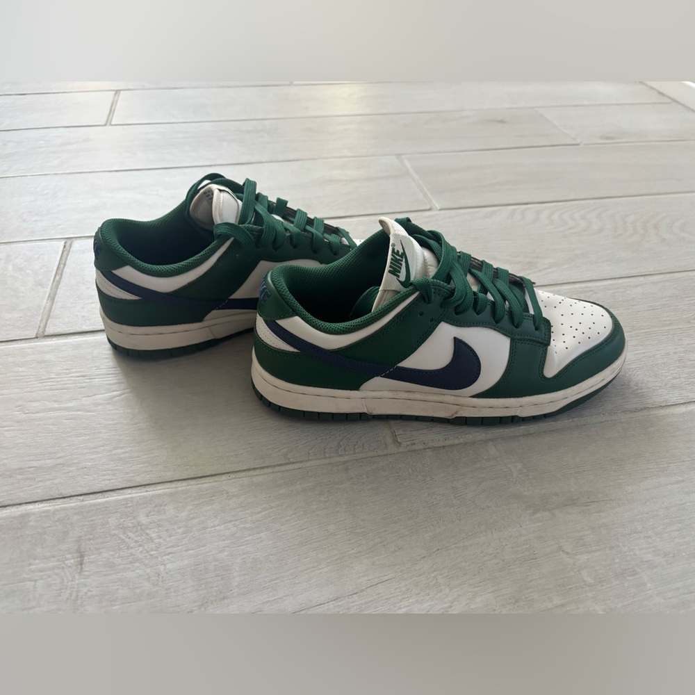 Nike Men's White, Dark Green & Navy Low-Top Sneakers